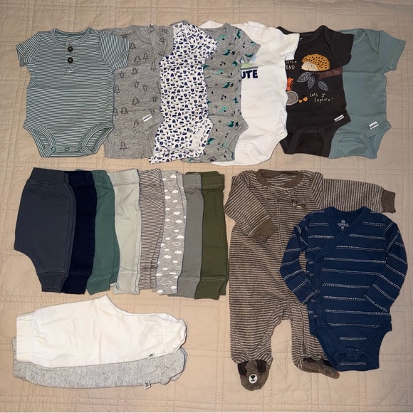 (36 Pieces) Mixed Lot Of Baby Boy Newborn Clothes - Picture 2 of 11